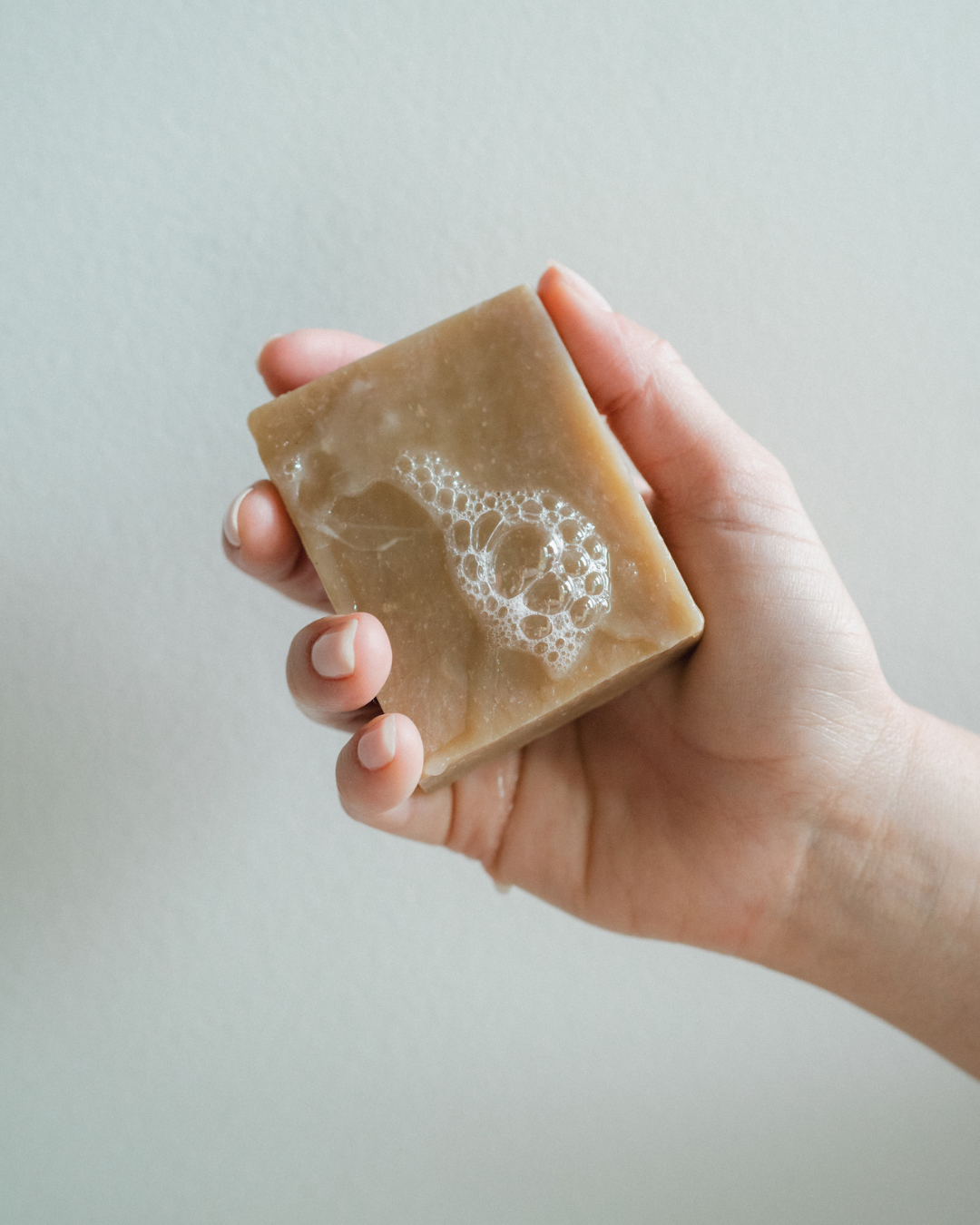 Nourishing Dog Shampoo Bar for Sensitive Skin