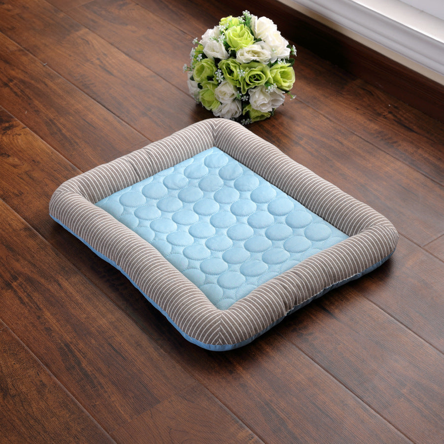 Ice Silk Pet Cooling Mat | Washable Self-Cooling Bed