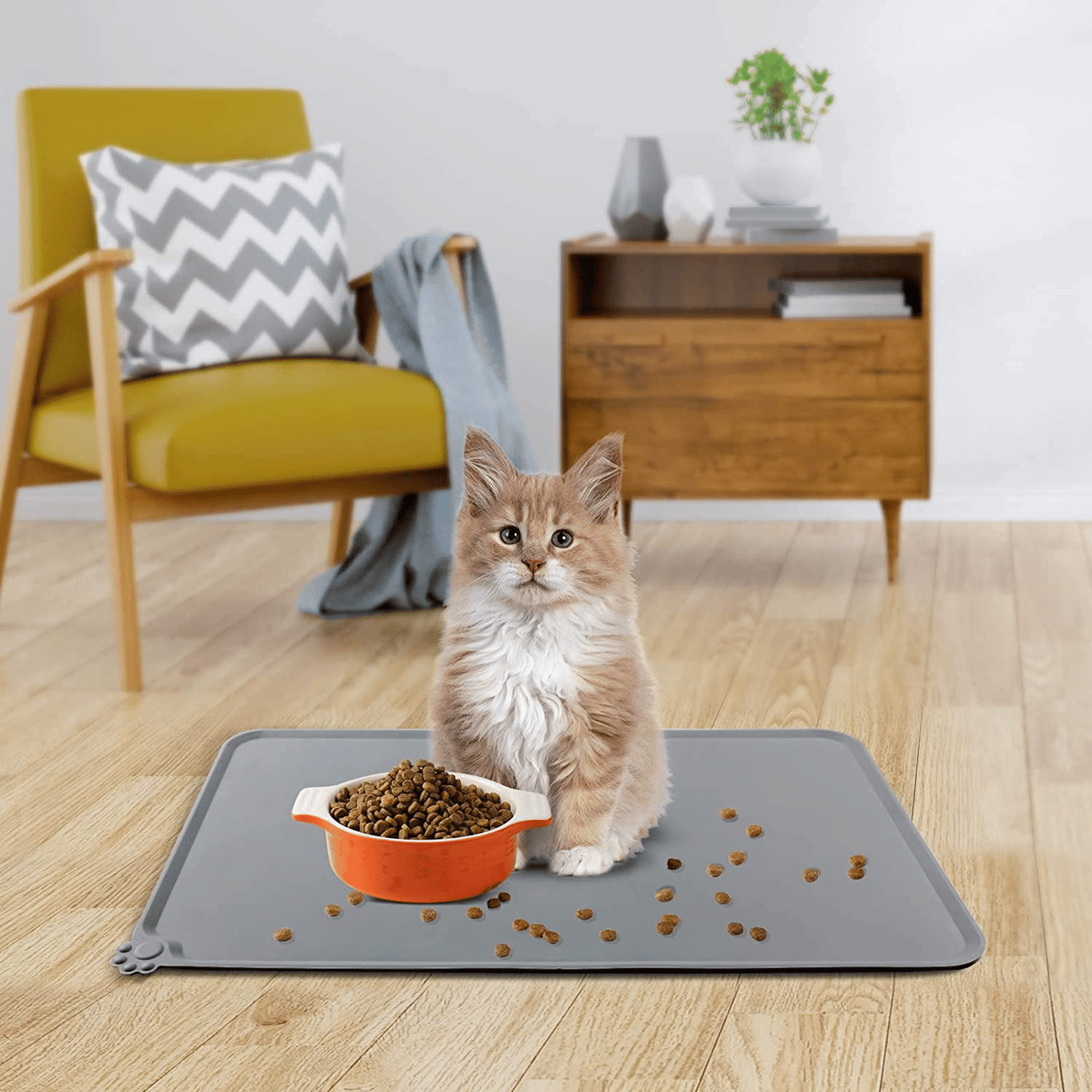 Waterproof Silicone Dog Bowl Mat With Raised Edges