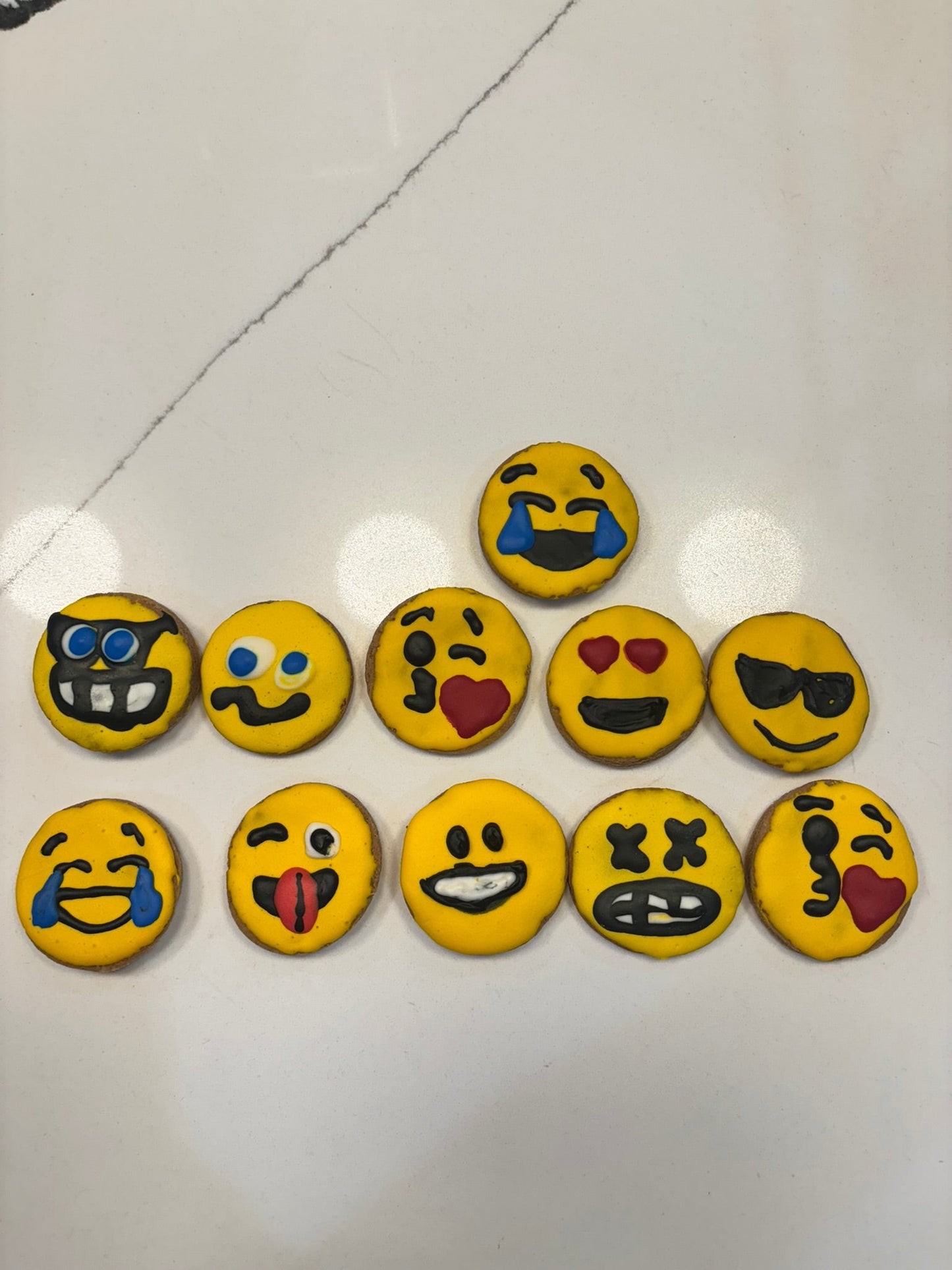 Peanut Butter Treats for Dogs - Emoji Peanut Butter Organic Dog Cookies