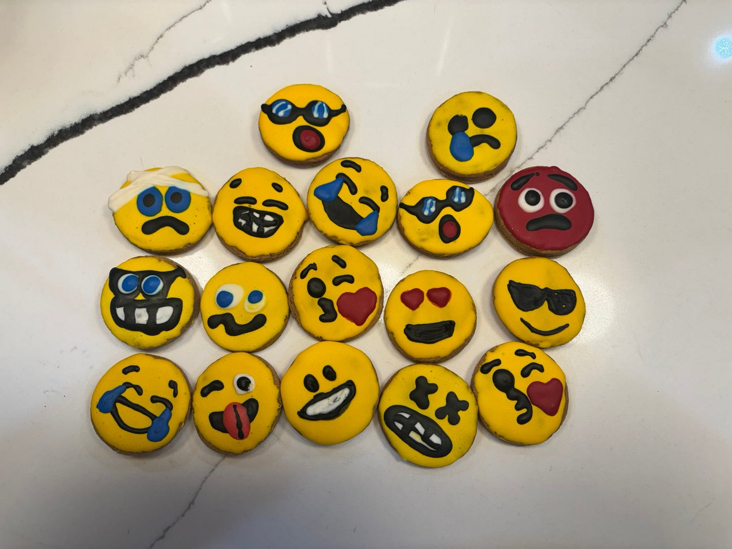 Peanut Butter Treats for Dogs - Emoji Peanut Butter Organic Dog Cookies