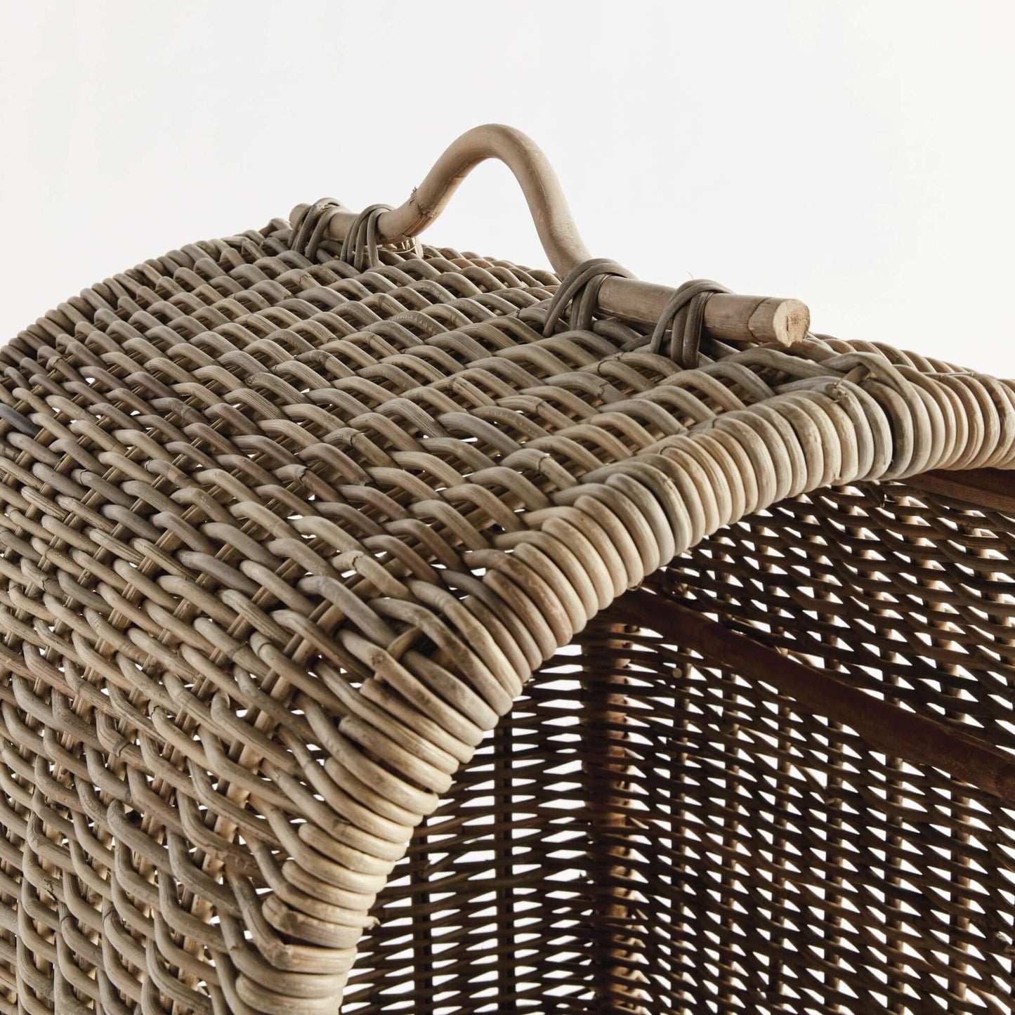 Handwoven Rattan Dog Bed with Canopy – Luxury Pet Sanctuary