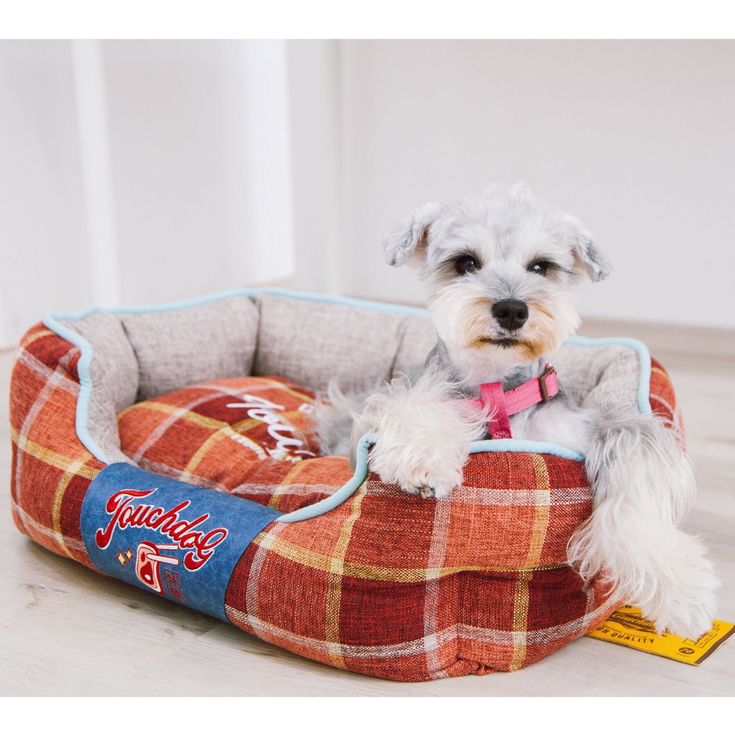 Plaid Oval Dog Bed | Water Resistant Pet Sofa | Machine Washable | M-L